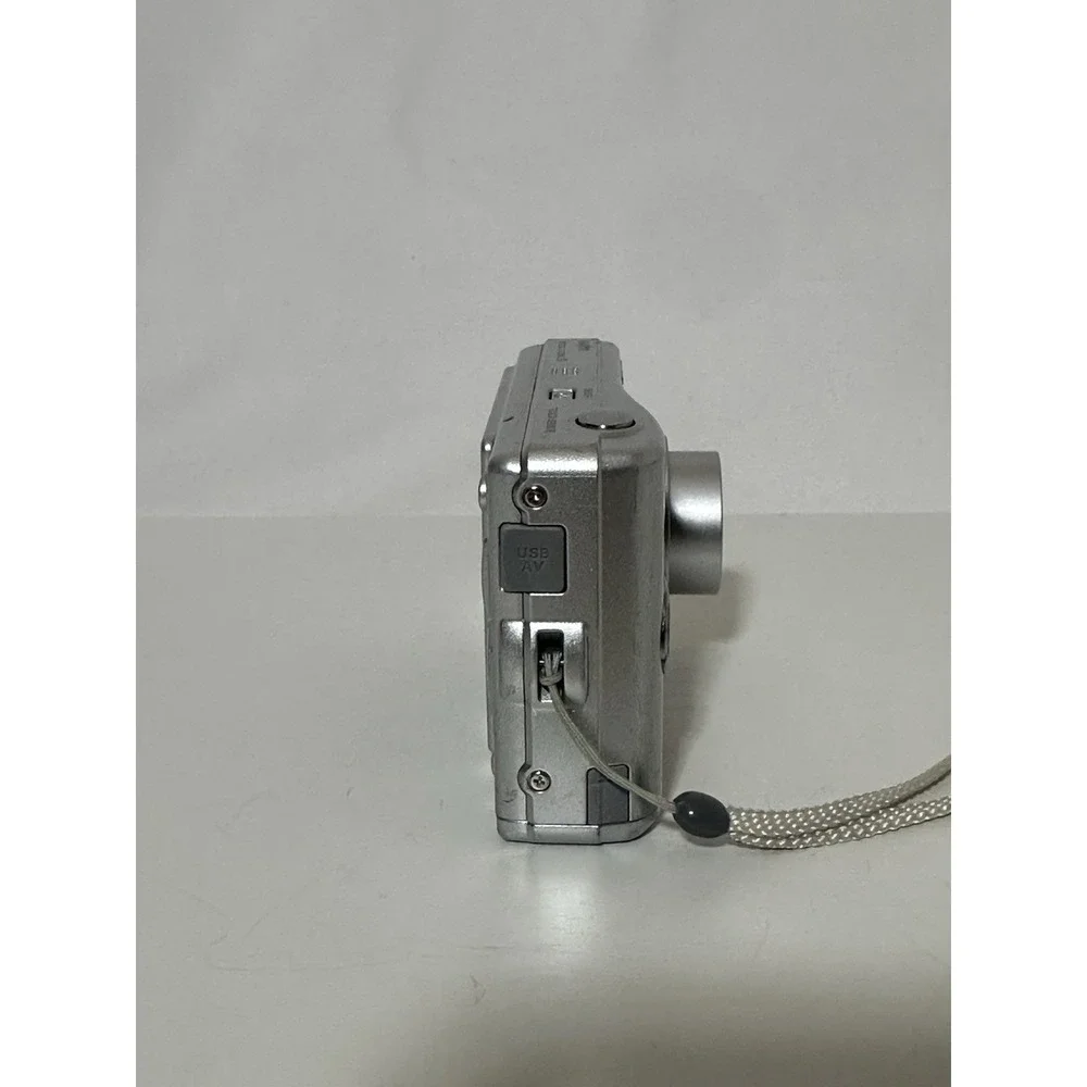 Sanyo Xacti VPC-S7EX Digital Camera